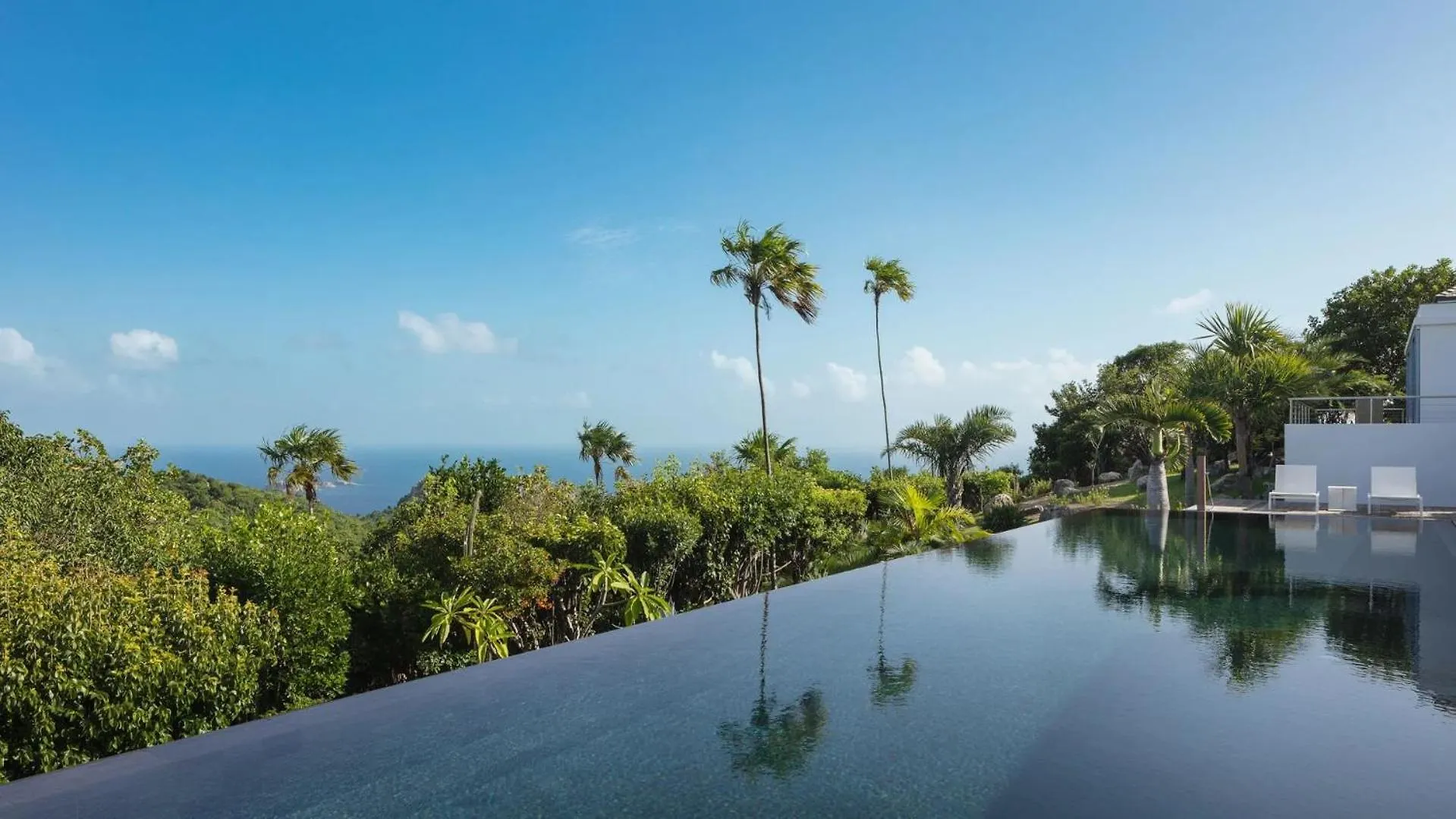 Luxe Haven With Splendid Hill And Ocean Views Βίλα Γουσταβία