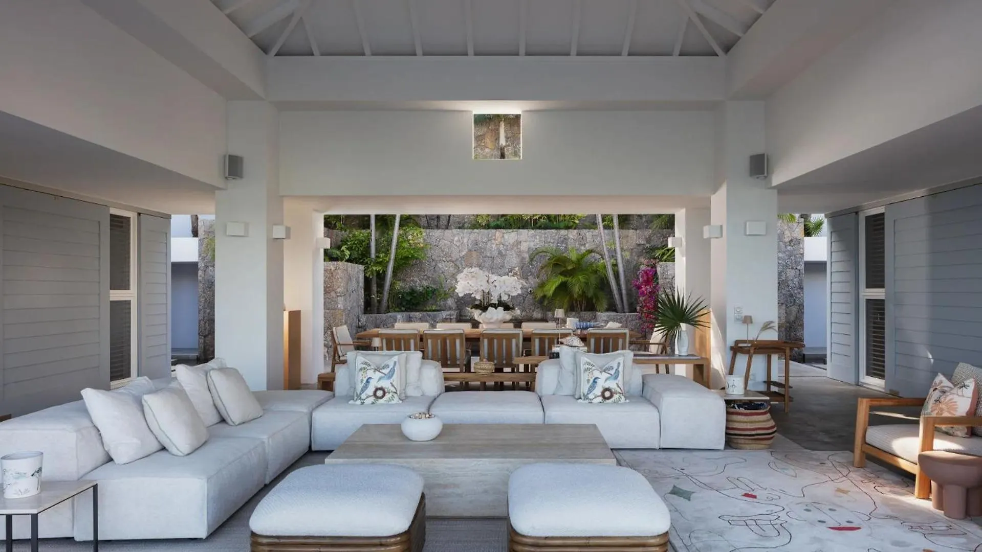 Luxe Haven With Splendid Hill And Ocean Views Βίλα Γουσταβία