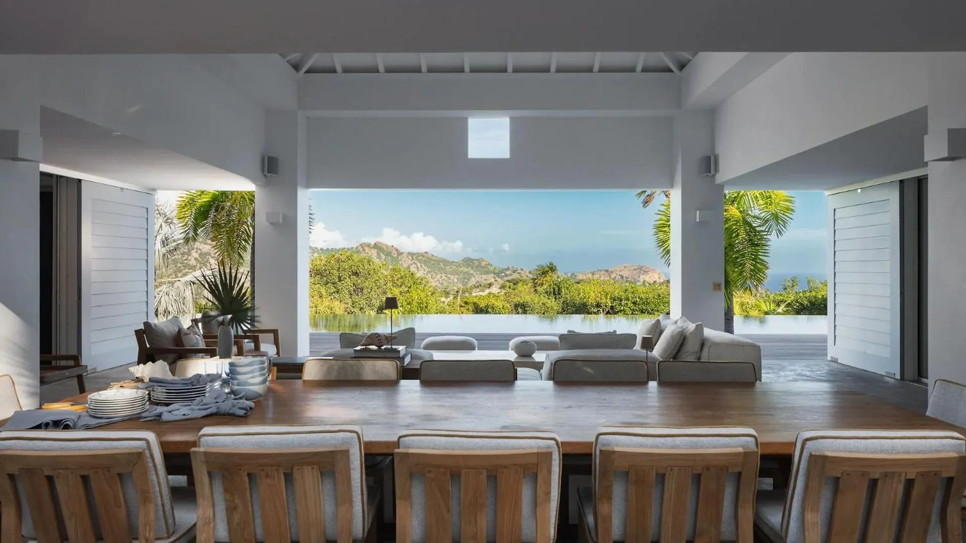 Luxe Haven With Splendid Hill And Ocean Views Βίλα Γουσταβία